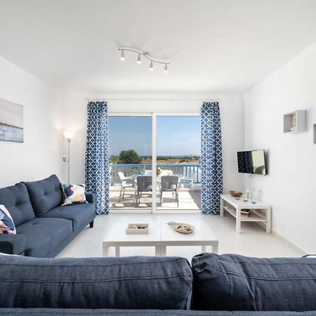 Xenos Villa 6 With A Private Pool Near The Sea Tigaki エクステリア 写真